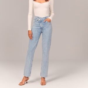 ABERCROMBIE & FITCH THE 90s STRAIGHT ULTRA HIGH RISE JEANS